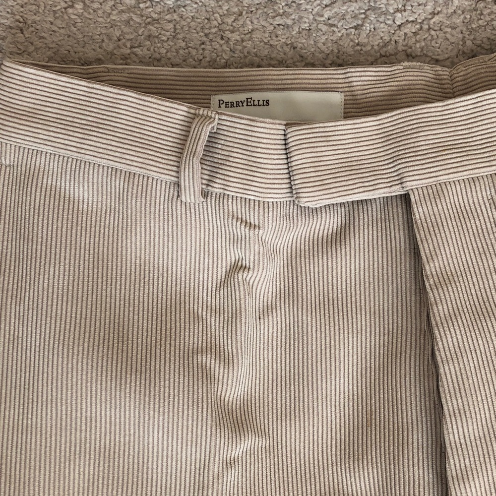 Perry Ellis Men’s Corduroy Pants in Light Tan - Picture 4 of 7
